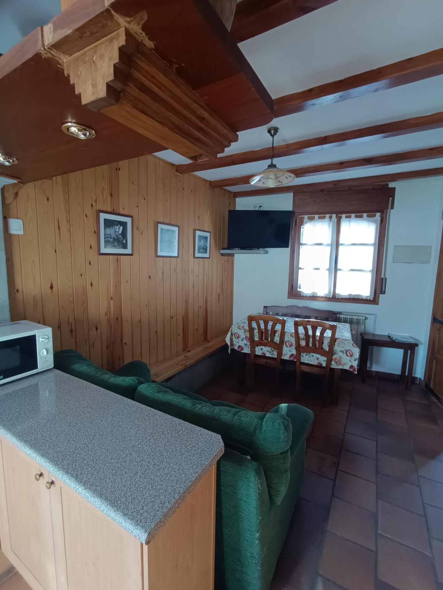 Holiday home Caseta Sorripas